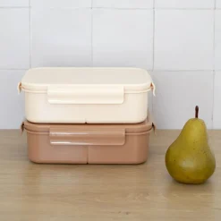 Lunch box en plastique recyclé Sable