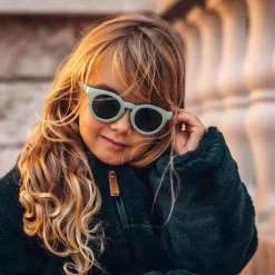 Lunettes de soleil Retro Happy Vert Sauge (2-4 ans)