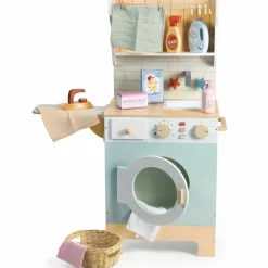 Machine à laver avec accessoires en bois