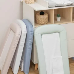 Matelas à langer nuage avec 2 carrés éponges (42 x 70 cm)