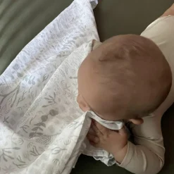 Maxi lange Yukari Tilleul (120 x 120 cm)