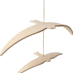 Mobile en bois de hêtre Kano Hirondelles