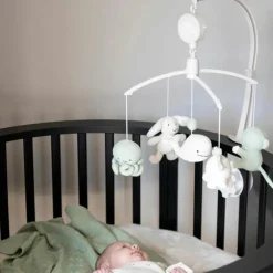 Mobile musical Animals Laurel Green-Warm Linen