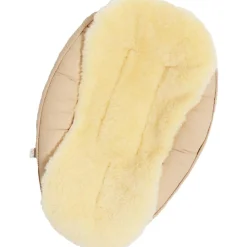 Nid d'ange en mousseline avec peau d'agneau latté