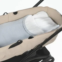 Nid d'ange tricot bleu