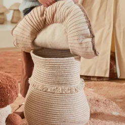 Panier et coussin champignon géant