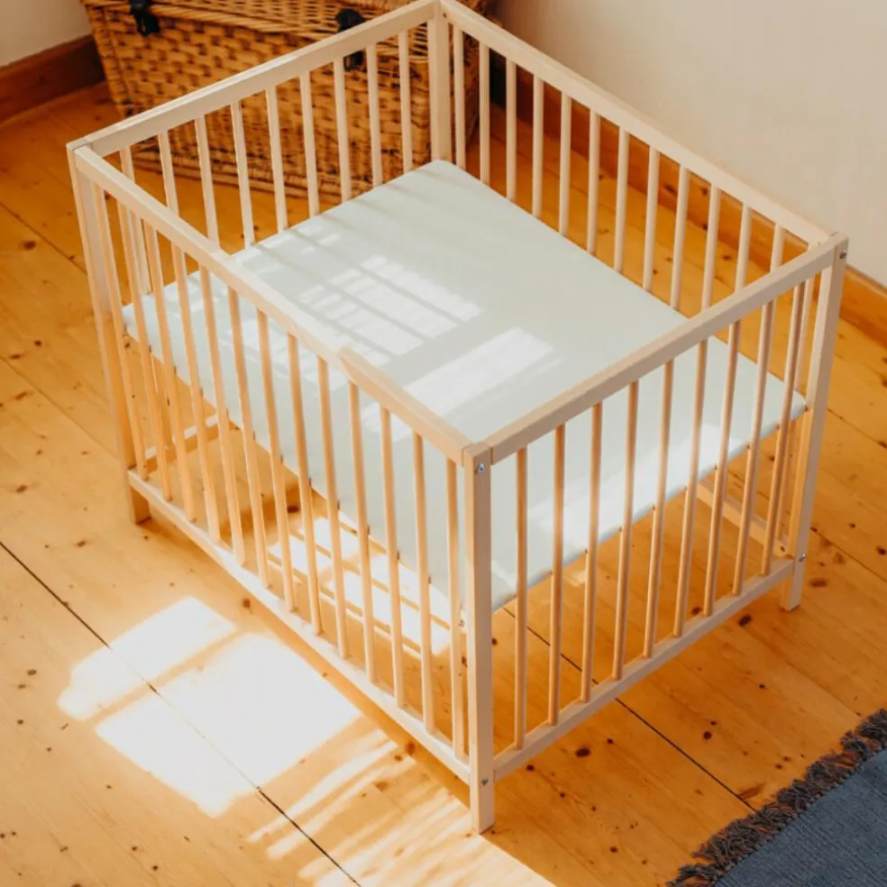 Parc de jeu Sarah Bois (75 x 95 cm)