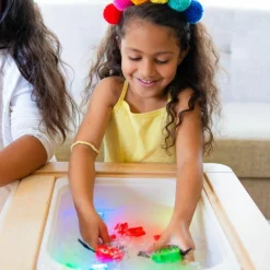 Personnage Pippa vert et 2 cubes lumineux