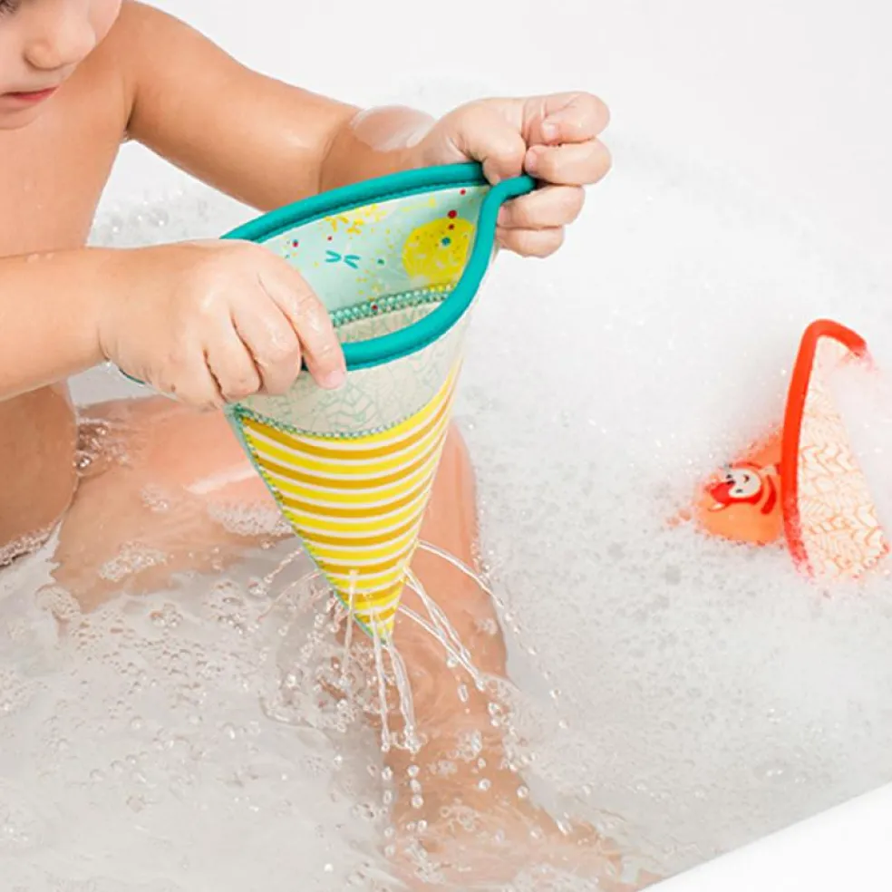 Petits bateaux flottants