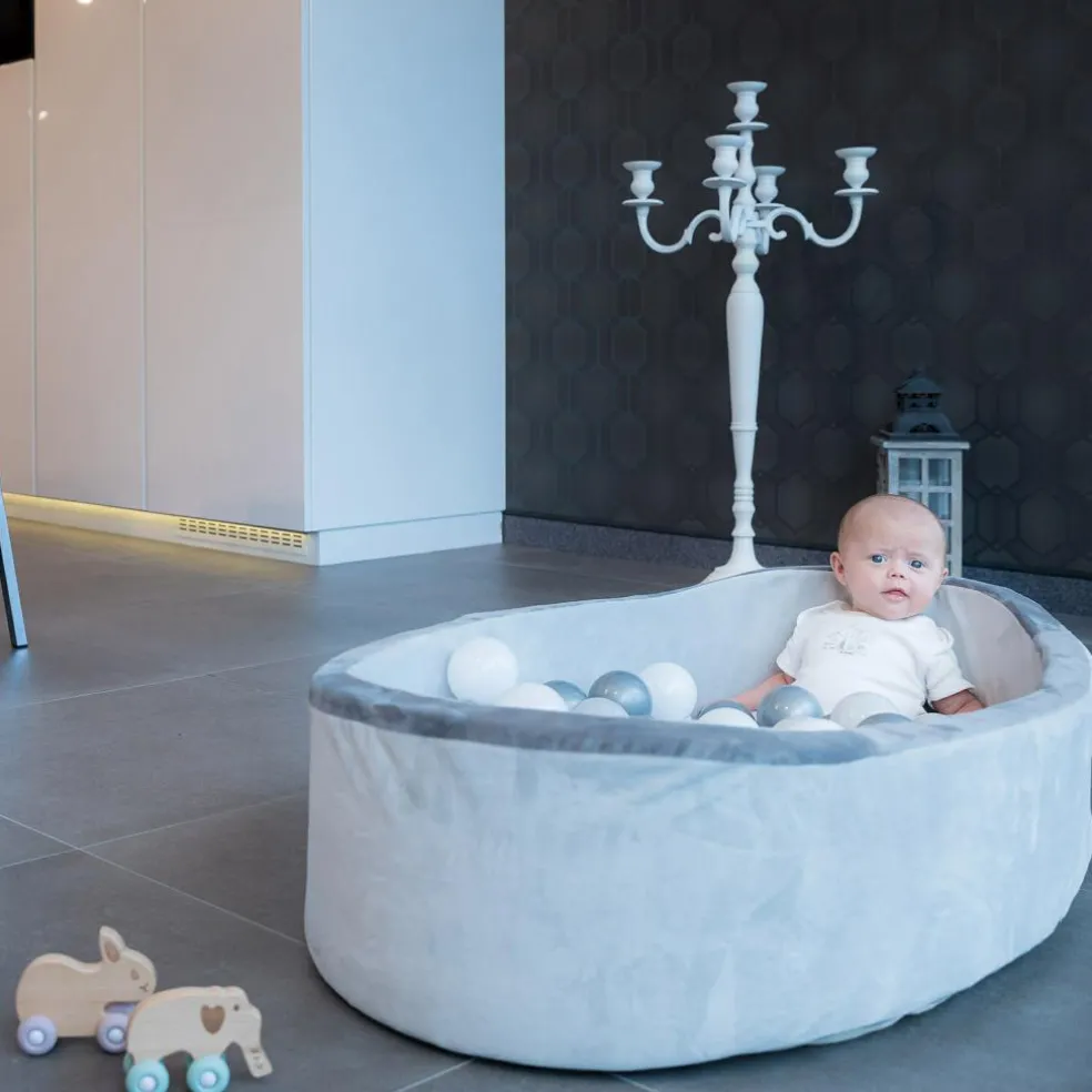 Piscine à balles grise