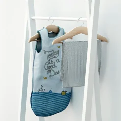 Portant à vêtements en bois de hêtre Essentiel blanc