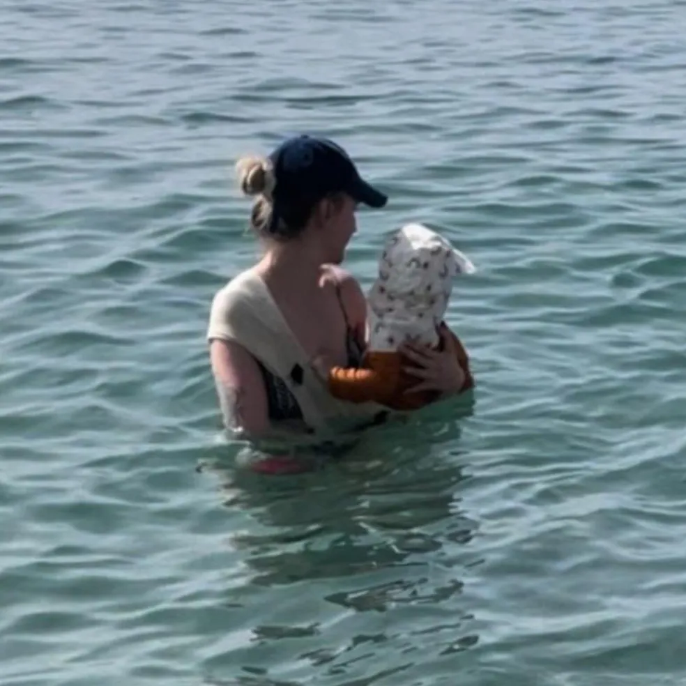 Porte bébé Mini Sling Sand