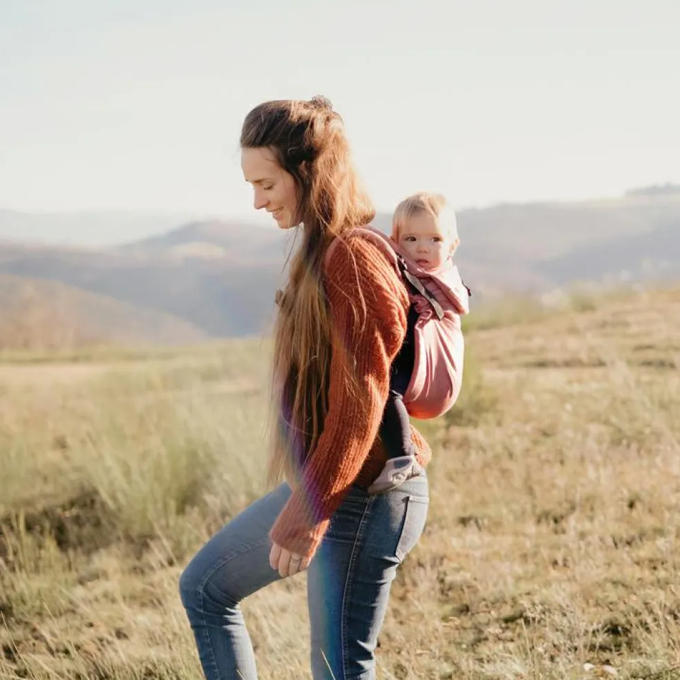 Porte bébé préformé Néo acajou