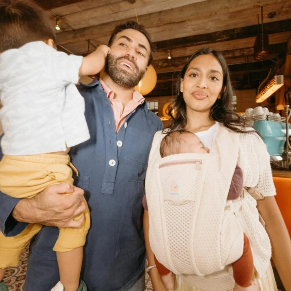 Porte-bébé Omni Deluxe Mesh Natural Beige