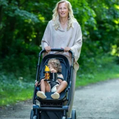 Porte-gobelet et porte-snack pour poussette