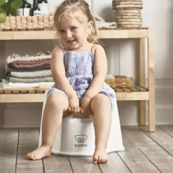 Pot bébé fauteuil blanc et gris