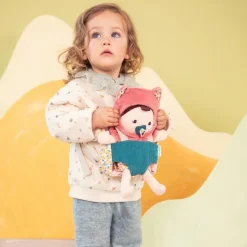 Poupée Jeanne et son porte bébé