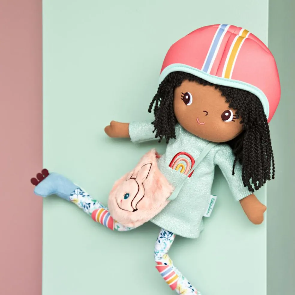 Poupée souple Liza en rollers (43 cm)