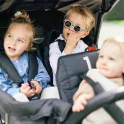 Poussette triplet noire