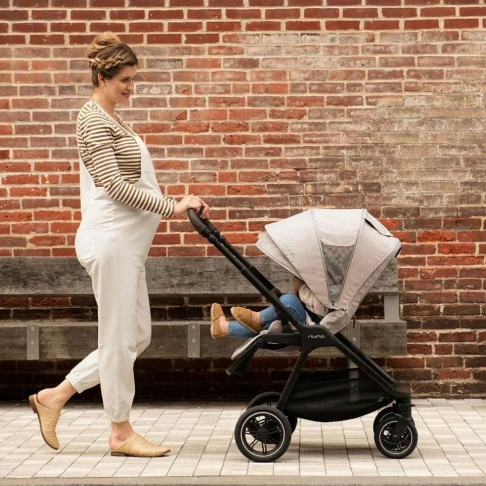 Poussette TRIV NEXT Bicotti effet cuir chocolat