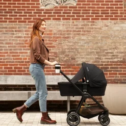 Poussette TRIV NEXT Caviar effet cuir chocolat