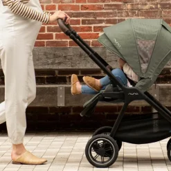 Poussette TRIV NEXT Pine effet cuir café