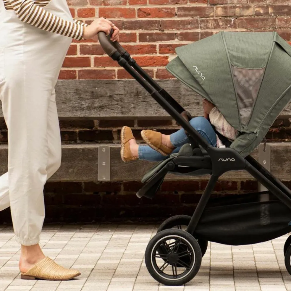 Poussette TRIV NEXT Pine effet cuir café