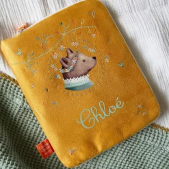 Protège carnet de santé ours aux fleurs (personnalisable)