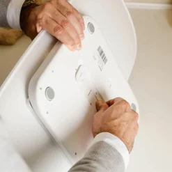 Pèse-bébé numérique avec plateau amovible