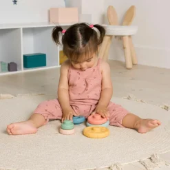 Pyramide anneaux à empiler