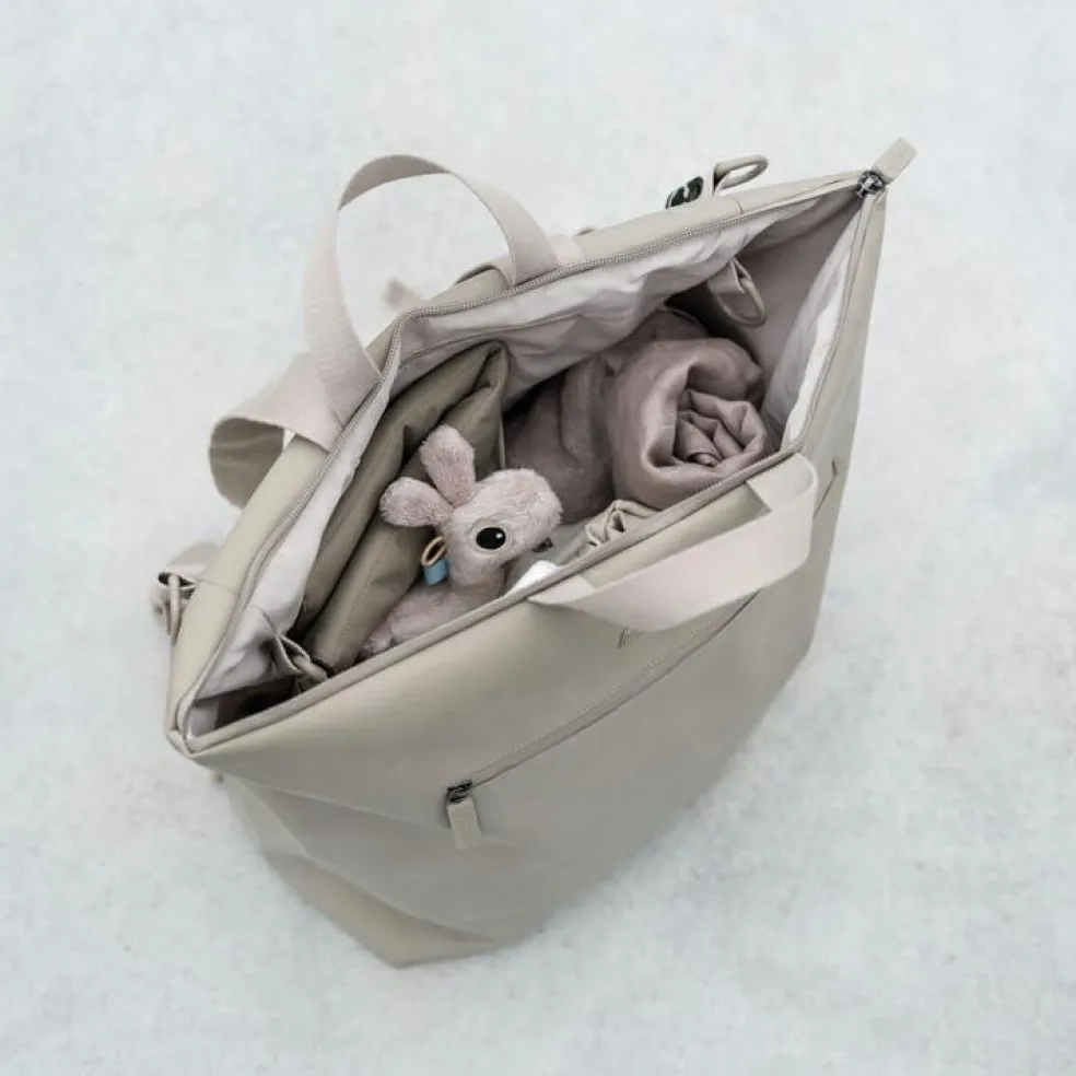 Sac à dos à langer sable