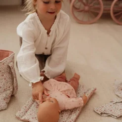 Sac à langer et accessoires pour poupée