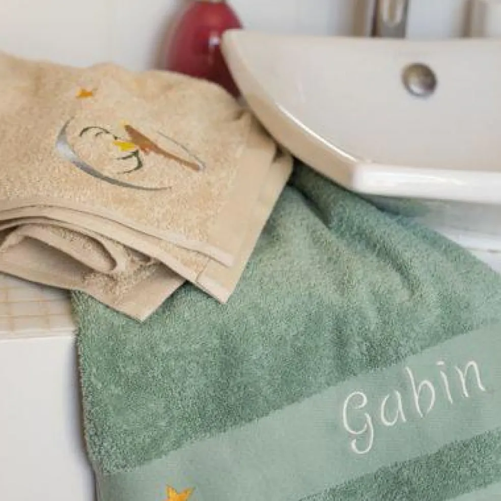 Serviette de bain jaune pâle Daim personnalisable (50 x 100 cm)