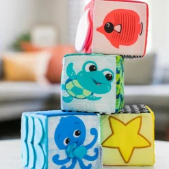 Set de 4 cubes souples Explore & Discover