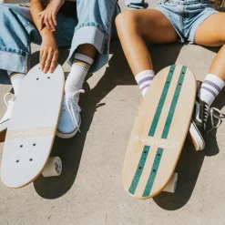 Skateboard bleu vert