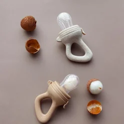 Sucette grignoteuse Averse avec 4 embouts