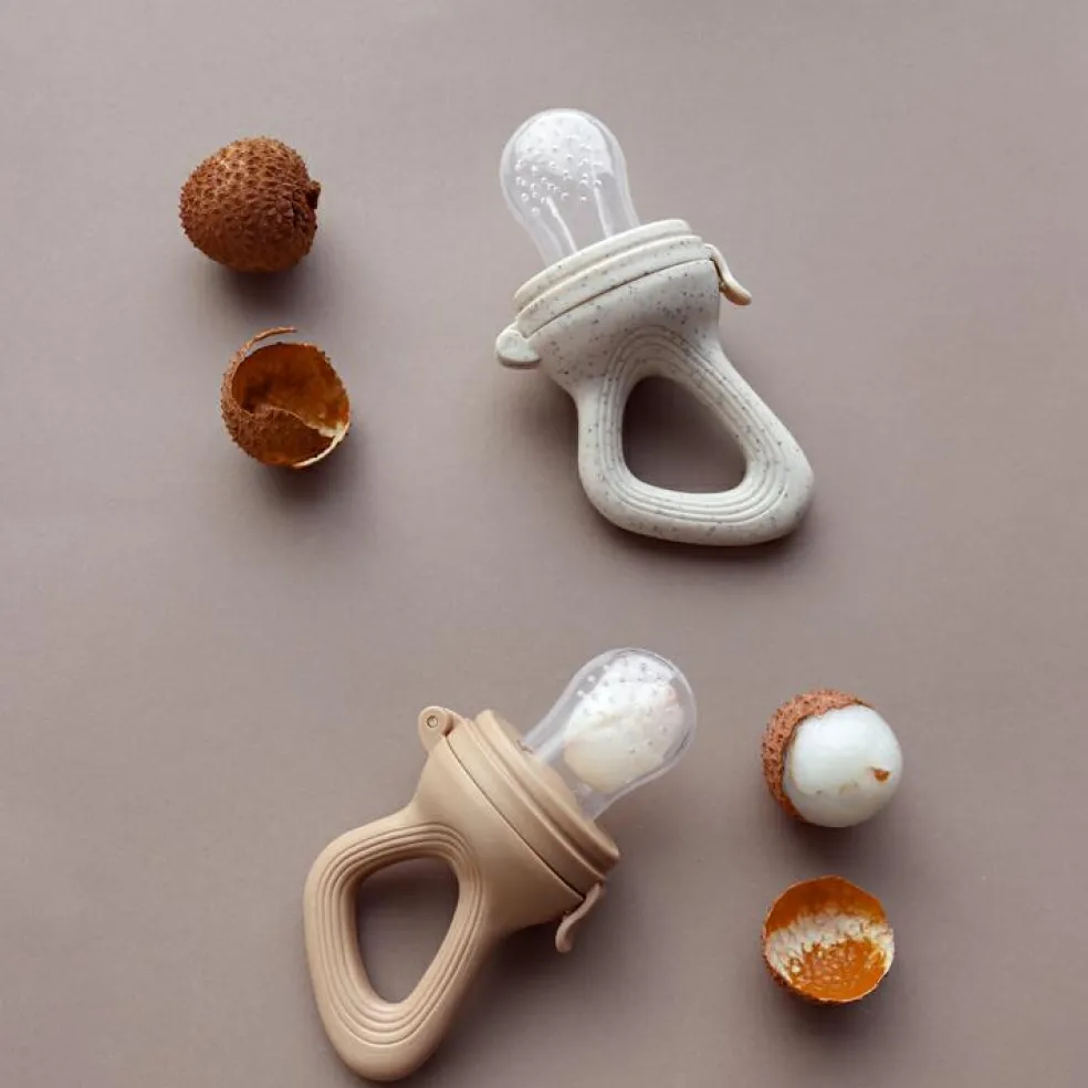 Sucette grignoteuse Averse avec 4 embouts