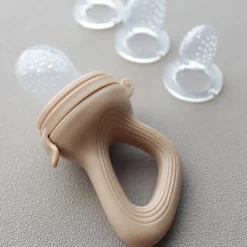 Sucette grignoteuse Sauge avec 4 embouts