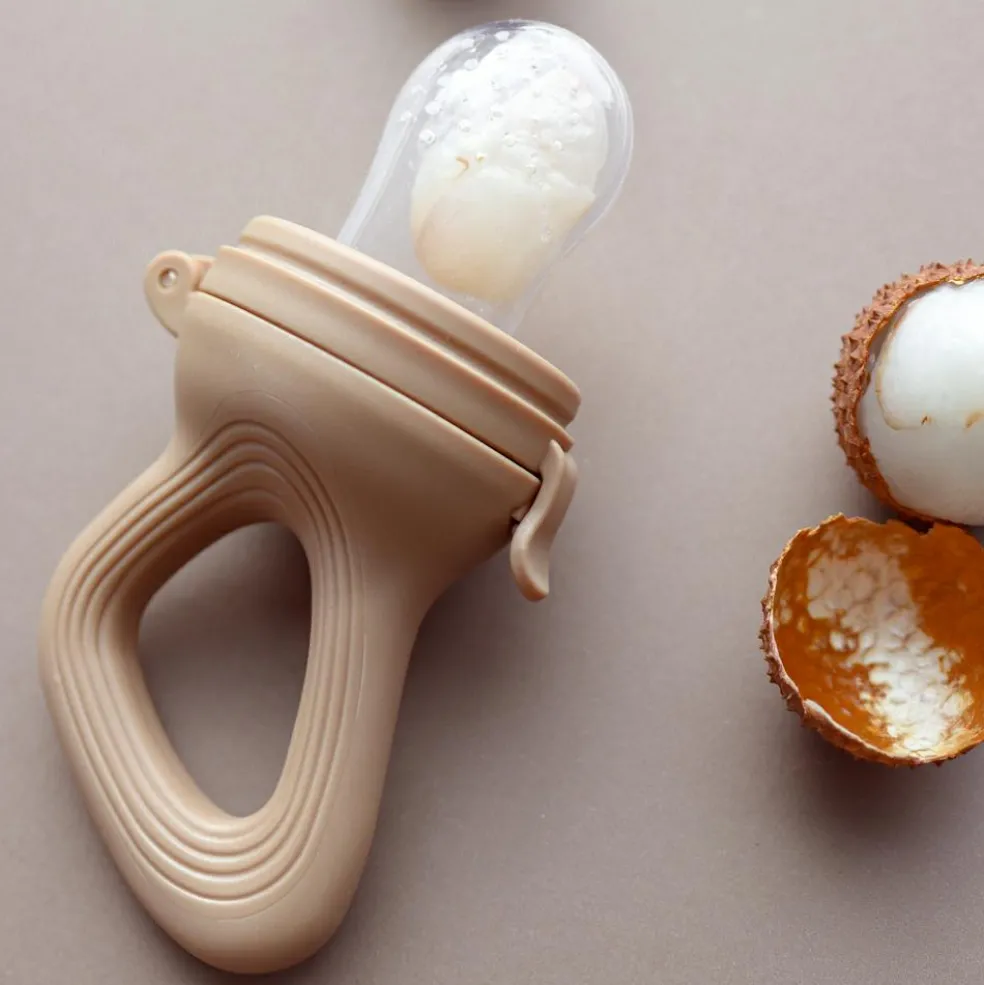 Sucette grignoteuse Sauge avec 4 embouts