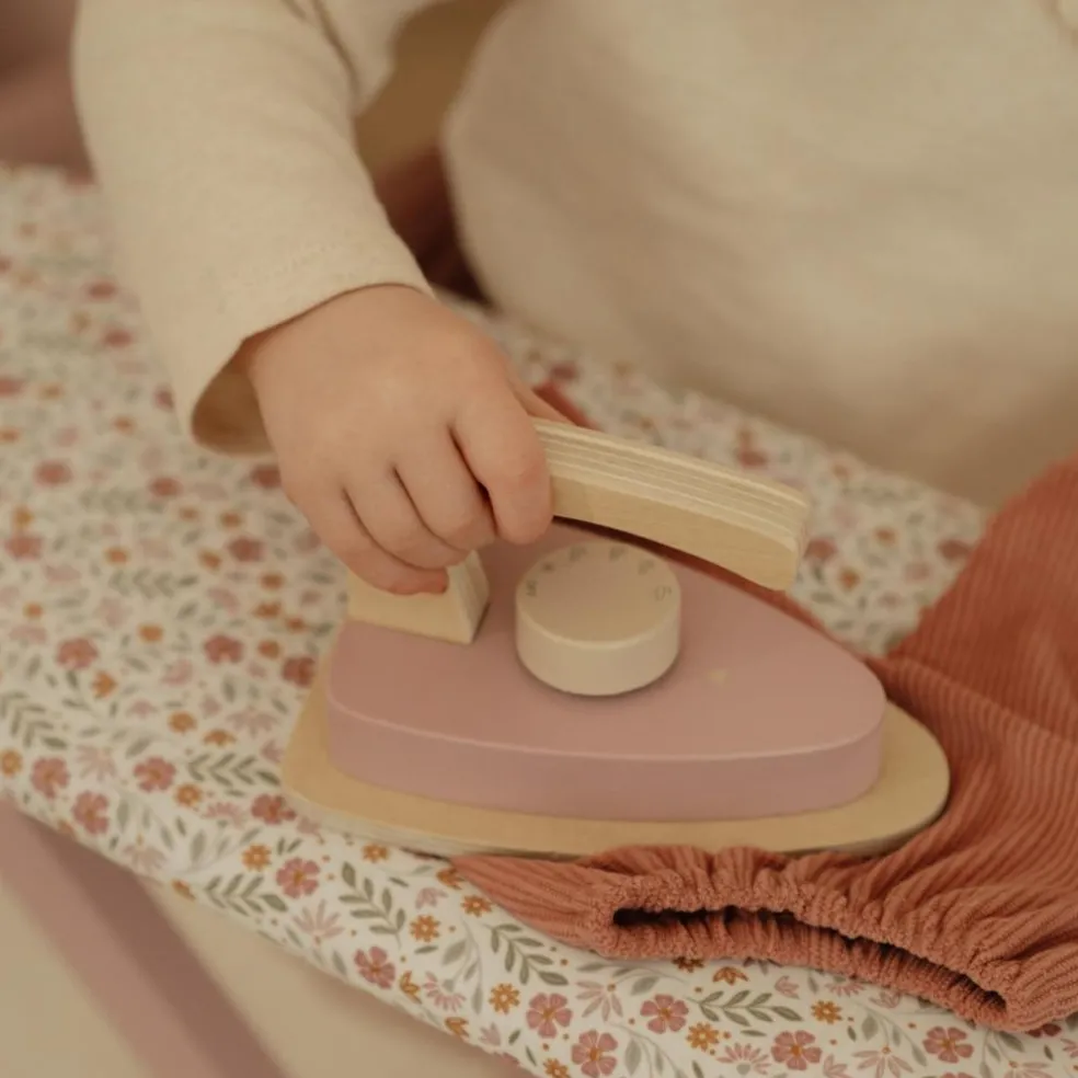 Table de repassage en bois