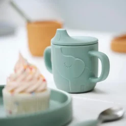 Tasse à bec en silicone Peekaboo Elphee Rose
