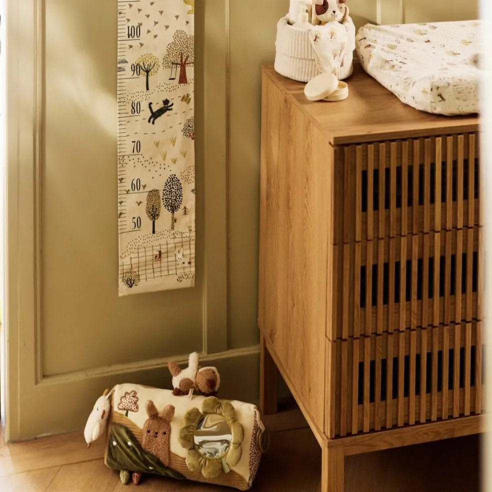 Toise murale Tiny Park