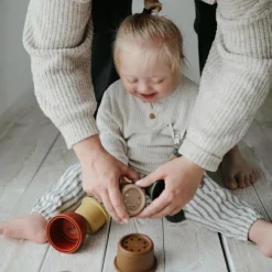 Tour à empiler Retro