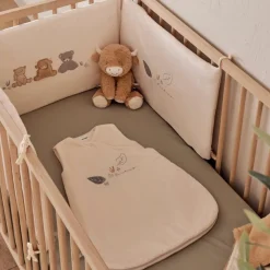 Tour de lit réversible beige brodé