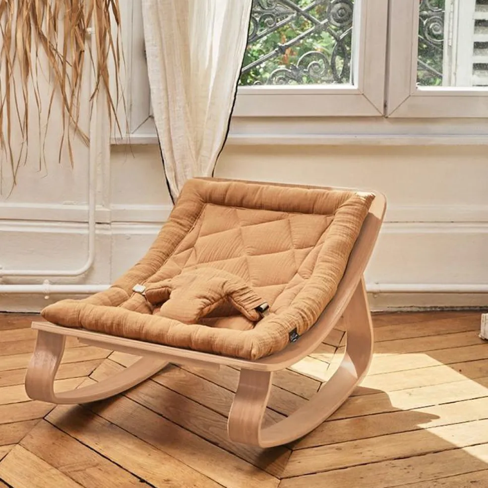 Transat à balancement en bois de hêtre Levo Camel