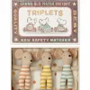 Triplés Bébés Souris dans leur boîte assortie