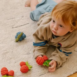 Valery la framboise en latex d'hévéa