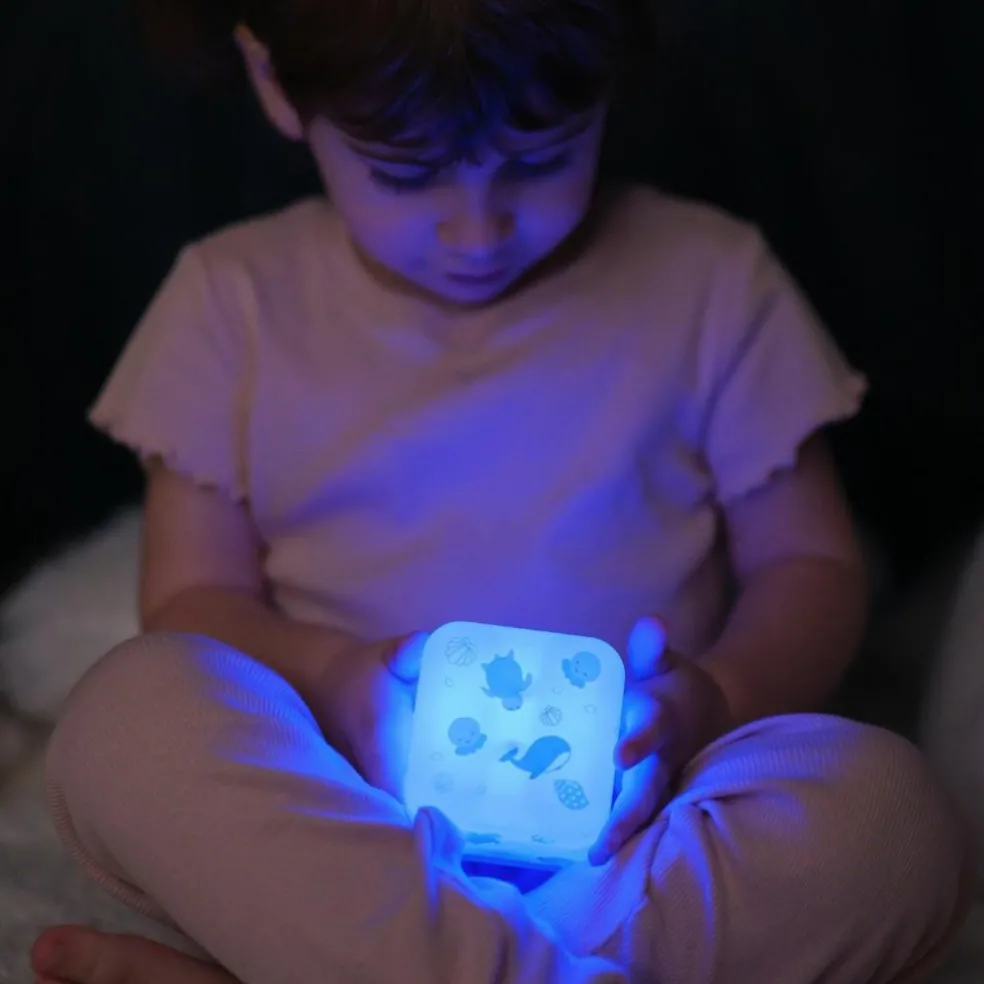 Veilleuse nomade Cube B Océan